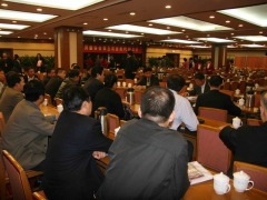 会后新当选的张祥茂会长、常务副会长（法人代表）陆解人与部分新当选副会长座谈   摄影：徐泽群