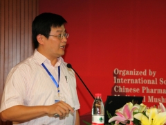 许世忠	灵芝萃取物之抗癌功效评估Evaluation of anticancer effect of Ganoderma tsugae extract
（康宁医护暨管理专科学校;淡江大学化学系;三军总医院妇产学科;中国医药大学生物科技系;国防医学院生化科)