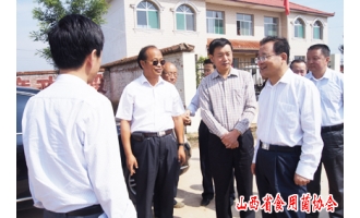 常明昌教授应山西省委组织部邀请赴武乡进行食用菌科技服务 ()