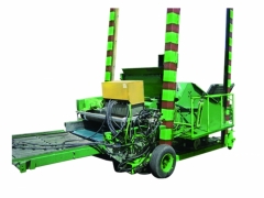 双孢菇菇床上料覆土机图1