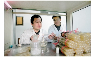 天津农学院参与援疆培育近万支食用菌母种 ()