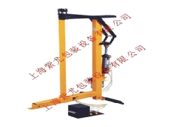 上海脚踏式封底机;气动封底机;脚踏式封底机;纸箱打包机图1