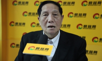 近期国内食用菌市场价格波动的影响因素——易菇网专访福建省古田县老科协食用菌分会会长、高级农艺师丁湖广 ()