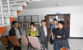 中国食用菌协会秘书长何海龙一行考察浙江地区食用菌产业循环经济 ()