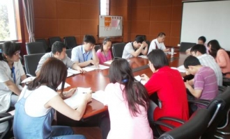 上海农科院食用菌研究所召开2012年度党组织专题组织生活会 ()