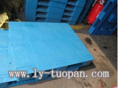 呼和浩特叉车塑料托盘|包头叉车托盘|塑料托盘厂图1