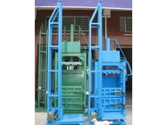 成都废旧纸箱打包机,成都废品压包机图1