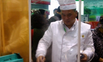 丰科食用菌“品尝推广活动”亮相山东国际农产品交易会 ()