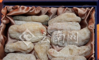 昭通神農(nóng)烏天麻一經(jīng)問世受熱捧 ()