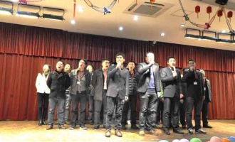上海豐科迎春晚會召開 ()