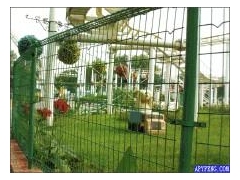 护栏网、铁丝网护栏、围栏网、临时护栏网、勾花网、活络网图1