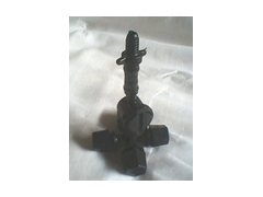 十字雾化喷头配止滴器配小螺纹接头图1