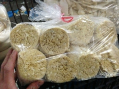 常年大量需要白金针菇次菇,库房积压菇,切根不变色,不脱水图1