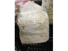 常年大量需要白金针菇次菇,库房积压菇,切根不变色,不脱水图2