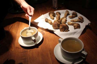 第三屆西藏林芝松茸美食文化旅游節(jié)美食沙龍北京舉辦 ()