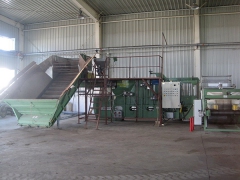 专业供应基料自动打包机，抛料机，半自动采菇平台，破粹机等图1