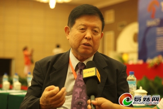 李玉：我們需要大力宣傳和推廣蕈菌 ()