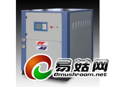 水冷涡旋式冷水机图1
