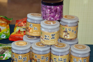 云南楚雄：用生態(tài)優(yōu)勢打造“野生菌王國” ()