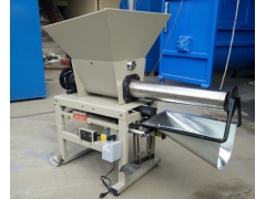 新一代香菇装袋机 香菇全自动装袋机 木耳平菇自动装袋机图1