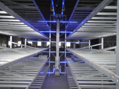 食用菌培养床架、出菇架、周转框、花卉培育床等养殖种植金属床架图1