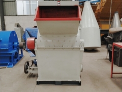 各种型号锯末/木头/木屑粉碎机厂家图1