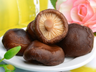 香菇虽好,但是不能和这3种食物一起炒