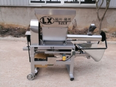 香菇平菇食用菌气动装袋机 自动扶袋装袋机生产厂家图1