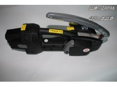 ZP22-9C打包机底板为什么很多刮痕 几个电池 几个充电器图1