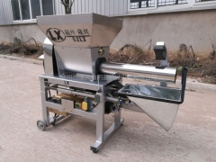 香菇平菇食用菌气动装袋机 自动装包机生产厂家图2