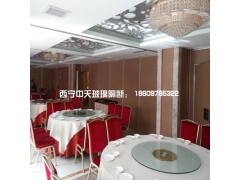 甘肃平凉办公室玻璃隔断和兰州办公室隔断