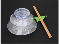 一次性餐具包装机,化妆品纸盒外包装机塑料膜包装机报价单图3