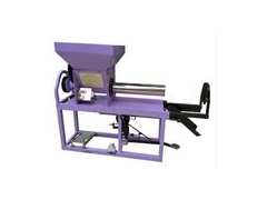 香菇平菇全自动装袋机 气动食用菌全自动装袋机图2