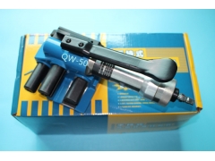 手提气动纤维拉紧器使用方法图3