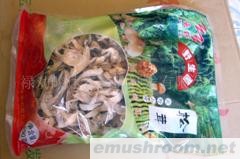 供應(yīng)野生食用菌-精裝松茸干品